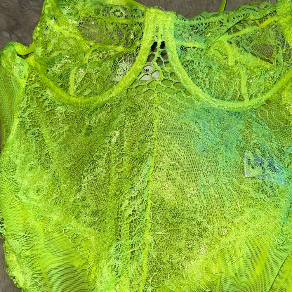 Bodysuit - Picture 2 of 3